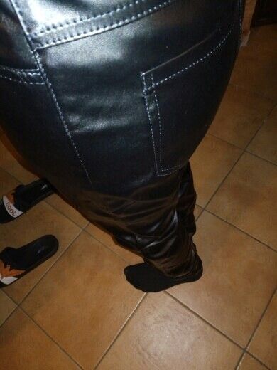 UTB8v3_Jln_IXKJkSalUq6yBzVXaZ